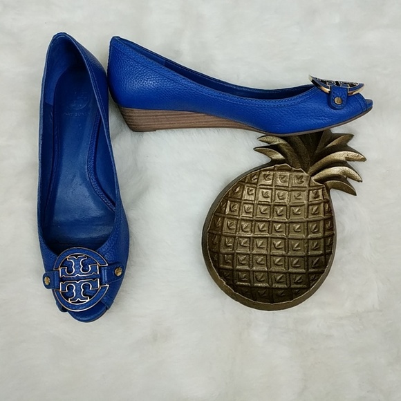 Tory Burch Shoes - Tory Burch Tumbled Amanda Demi Wedge
